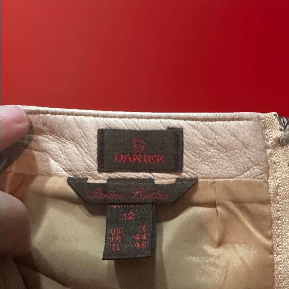 Vintage Luxury Danier Genuine Cream Leather Skirt Suit Size Large Size 12 - Picture 7 of 8